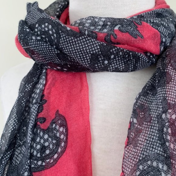 Carpisa Pink and black scarf - Picture 3 of 3